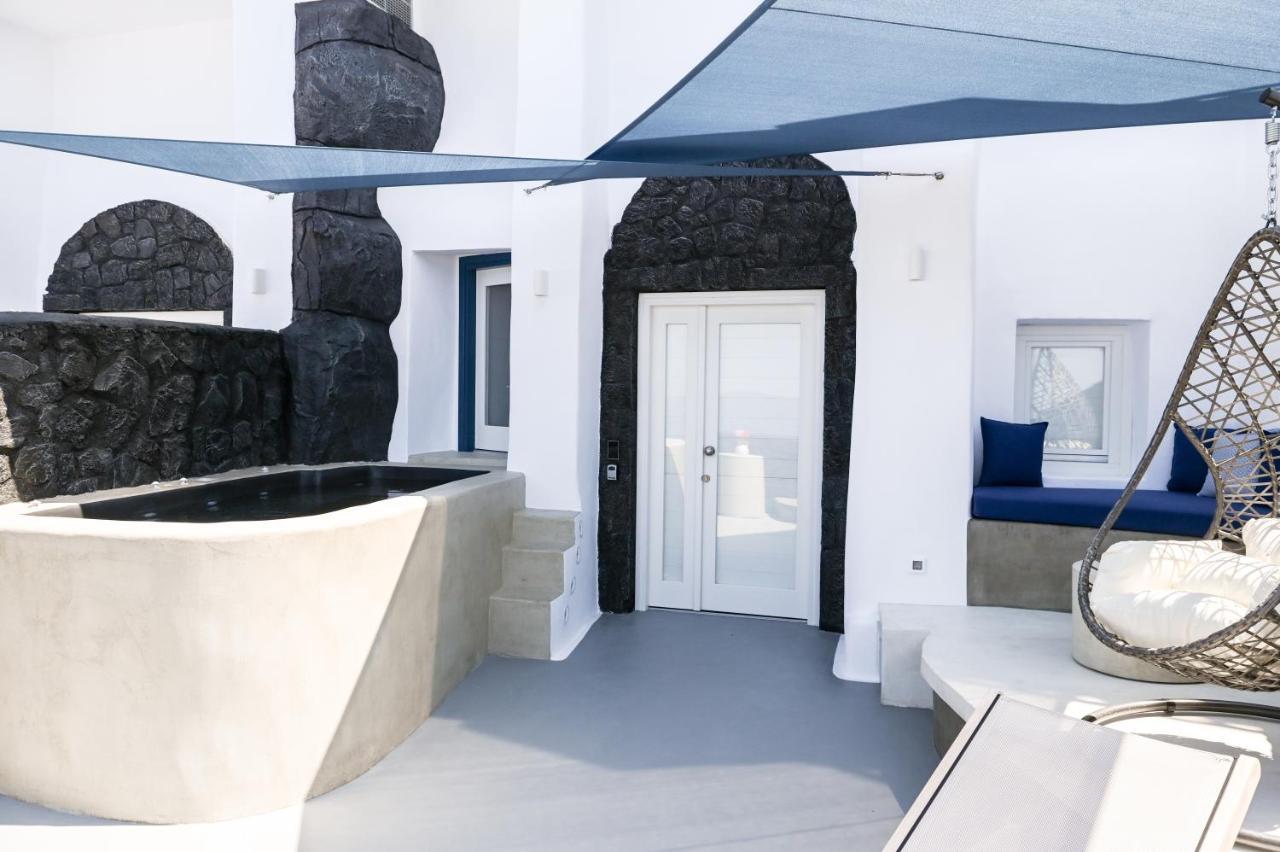 פירוסטפני Three Bells Suites מראה חיצוני תמונה